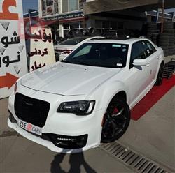 کرایسلەر 300